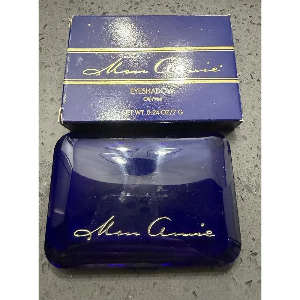 New Mon Amie Vintage Eyeshadow Classics Pressed 0.24 oz‎ Oil Free - Picture 2 of 6